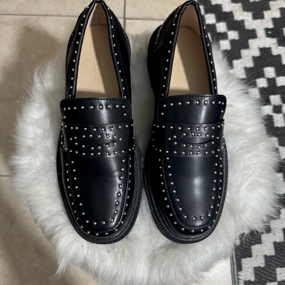 ASOS Men’s studded  penny loafer with chunky sole . - Picture 2 of 7